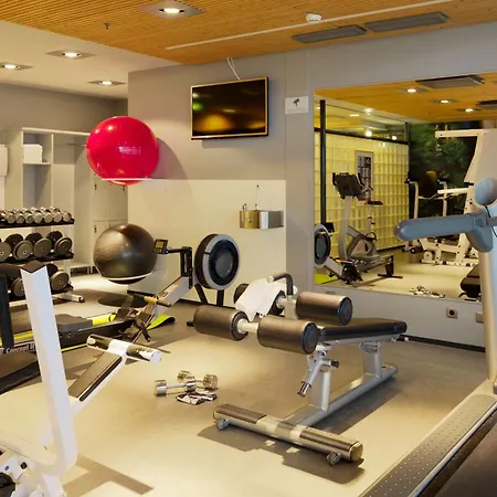 Hotel Scandic Simonkenttä 4*