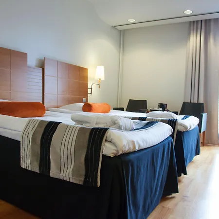 Scandic Simonkenttae 4* Helsingfors