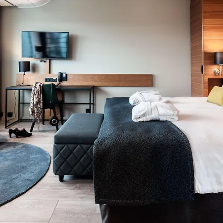 Hotel Scandic Simonkenttä 4*