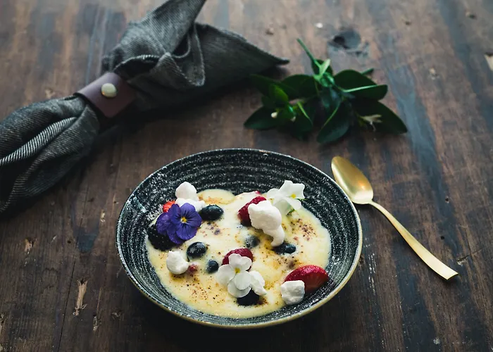 سكانديف سيمونكيتا