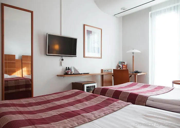 Scandic Simonkenttae Otel 4*